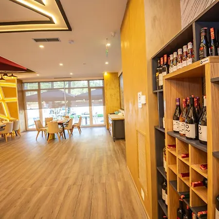 Hotel Ponari S