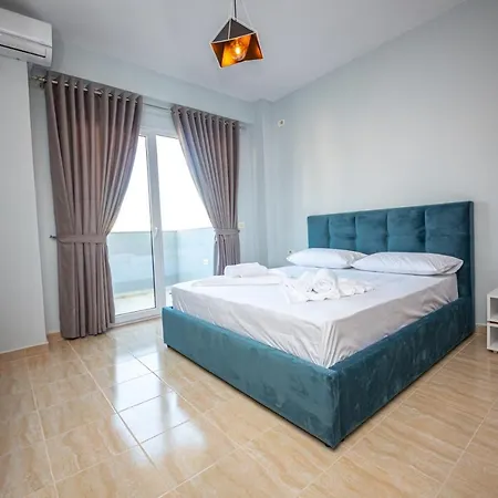 Hotell Ponari S Kryemëdhej