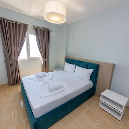 Ponari S Hotel