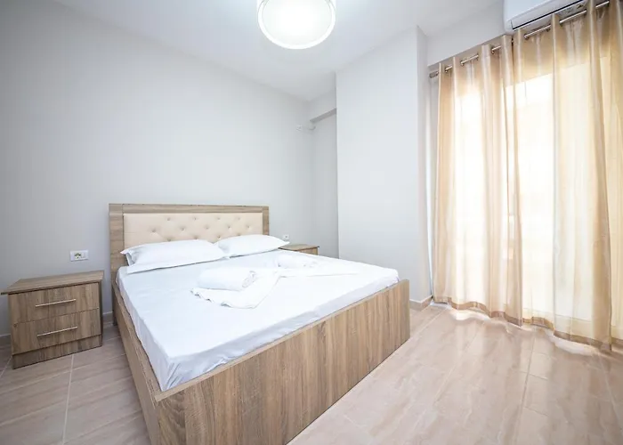 Ponari S 4* Kryemedhej