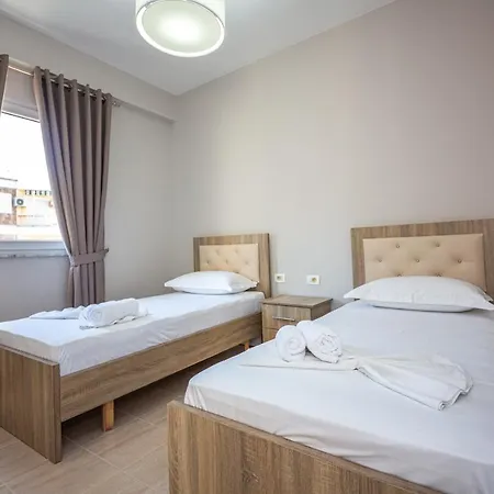 Ponari S Hotel Kryemëdhej