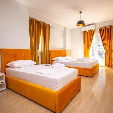 Ponari S Szálloda 4*
