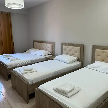 Ponari S Hotel Kryemëdhej