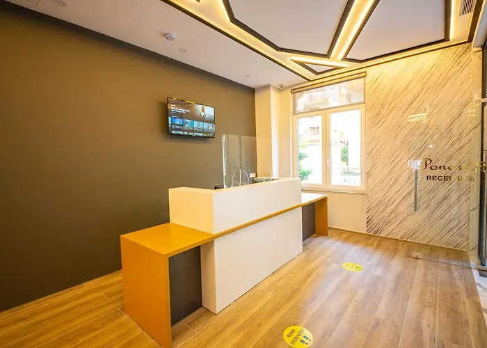 Hotel Ponari S Kryemëdhej