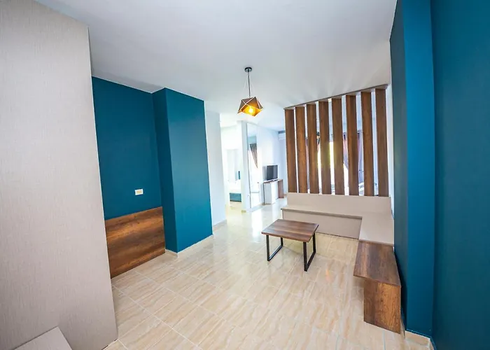 Ponari S Hotel Kryemëdhej