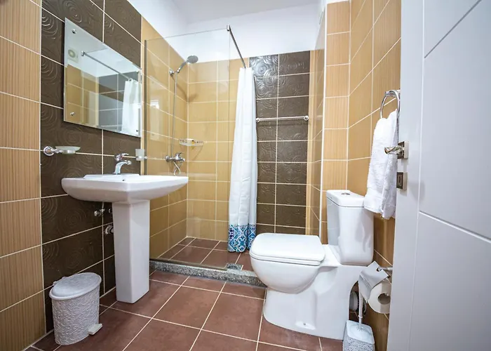 Ponari S Hotel Kryemëdhej