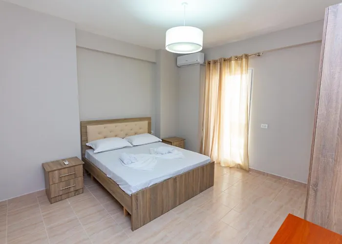 Ponari S Hotel Kryemëdhej