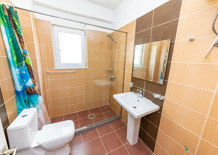 Ponari S Hotel Kryemëdhej