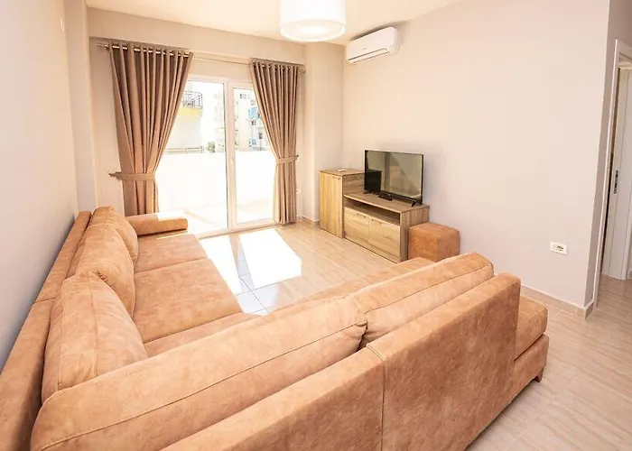 Ponari S 4* Kryemëdhej